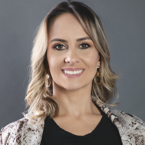 Miriã Alvar Moraes